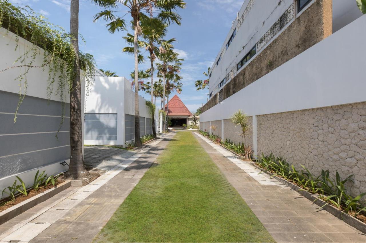 Fenosa Seminyak Villas By Nagisa Bali Buitenkant foto